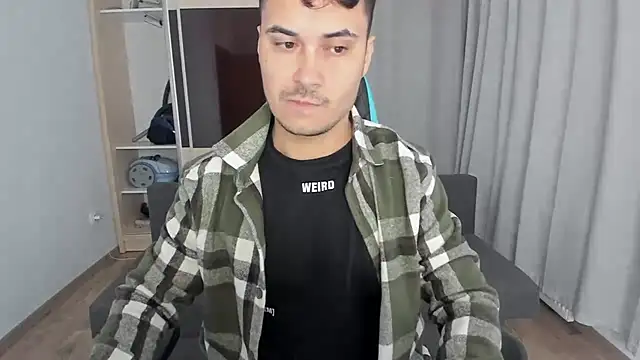 MatMalonne online show from 11-17-25, 05:11