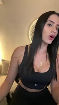 SarahhSmitth1 online show from 02-25-26, 09:58