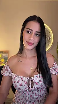 SarahhSmitth1 online show from 05-15-26, 11:14
