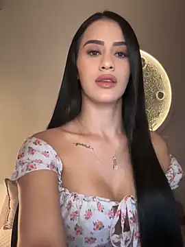 SarahhSmitth1 online show from 11-26-25, 04:40