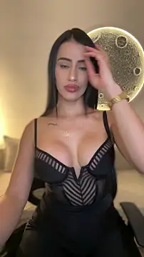 SarahhSmitth1 online show from 02-19-26, 09:23