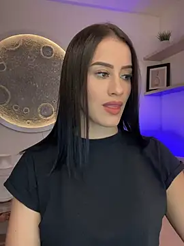 SarahhSmitth1 online show from 03-03-25, 11:03