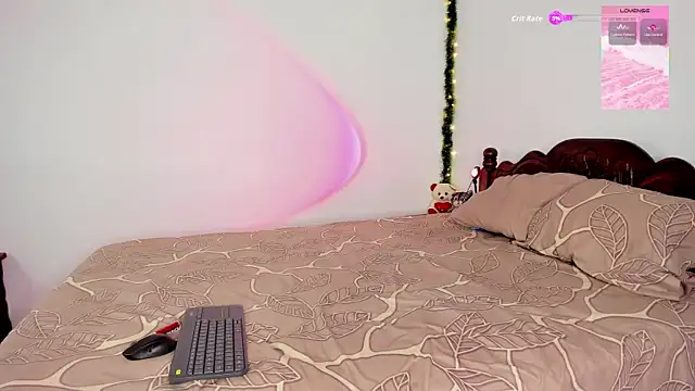hollymollyxoxo online show from 06-24-26, 04:05
