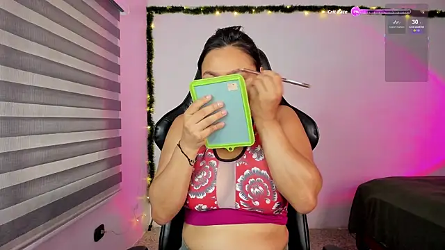 hollymollyxoxo online show from 07-17-26, 02:03