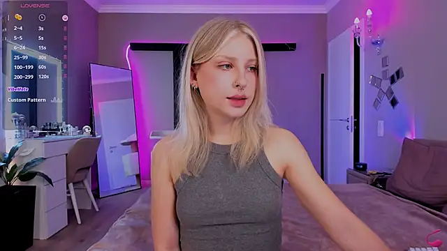 lilyvibe online show from 01-27-25, 01:41