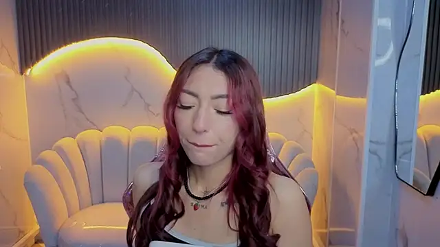 Tomoe b online show from 11-28-25, 04:01