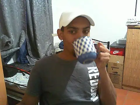 29YOURZ 28  online show from 09-25-25, 05:13