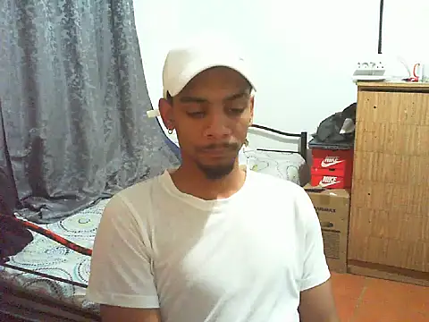 29YOURZ 28  online show from 11-13-25, 09:30