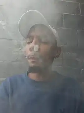 29YOURZ 28  online show from 10-31-25, 01:30