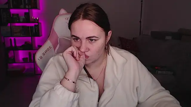 SexyWitch 666 online show from 12-18-25, 04:39