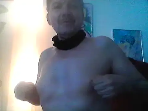 Snapshot of Bigpenis6y chatting on 02-03-25, 09:30 Bigpenis6y online show from 02-03-25, 09:30