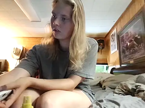 Ryan and Aurora online show from 06-02-26, 07:25