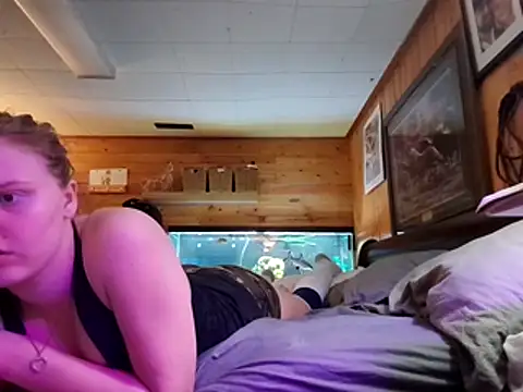 Ryan and Aurora online show from 03-25-26, 10:41