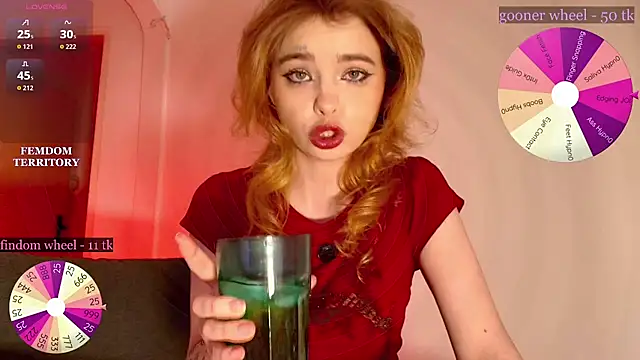 Snapshot of MisssLola chatting on 05-24-26, 03:01 MisssLola online show from 05-24-26, 03:01