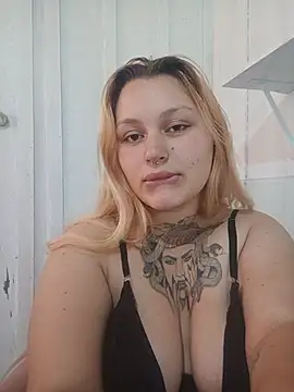 Aninhababyy online show from 07-21-26, 03:57