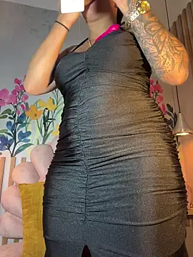 kiim taaylor online show from 11-02-25, 11:48