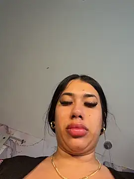 kiim taaylor online show from 02-16-26, 11:42