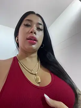 kiim taaylor online show from 10-28-25, 03:00