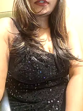 Snapshot of N-Natasha chatting on 02-26-25, 12:30 N-Natasha online show from 02-26-25, 12:30