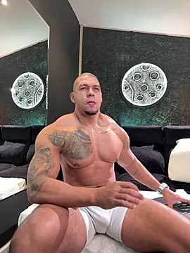 MassimoWalton2 online show from 09-28-25, 03:41