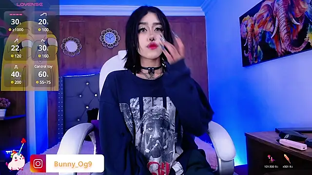 Snapshot of Bunny_O chatting on 03-01-25, 08:10 Bunny O online show from 03-01-25, 08:10