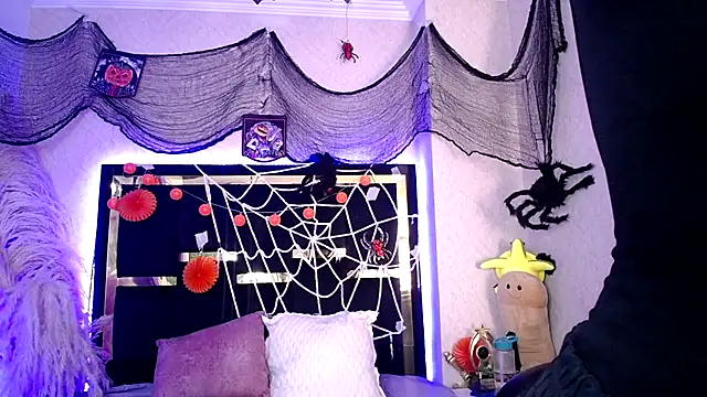 Bunny O online show from 10-23-25, 09:46