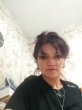 SweetLeila40 online show from 06-10-26, 11:28