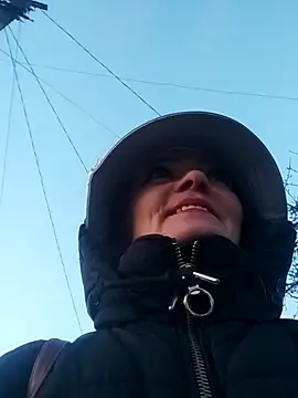 SweetLeila40 online show from 04-06-26, 05:03