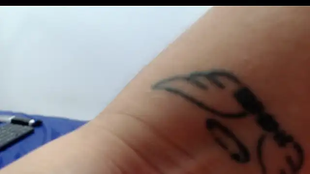 evaleribigtits18 online show from 11-09-25, 07:51