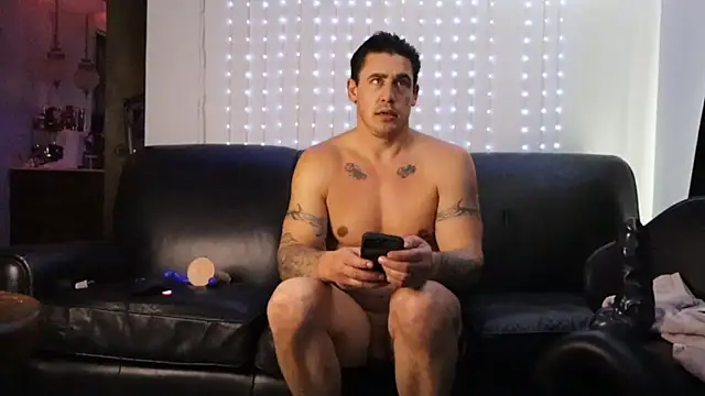 DamienSliick online show from 02-12-26, 06:29