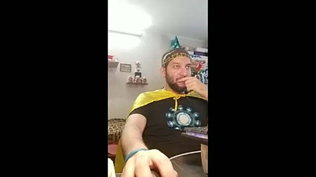 Snapshot of BISEXGOOD777 chatting on 03-27-26, 12:50 BISEXGOOD777 online show from 03-27-26, 12:50