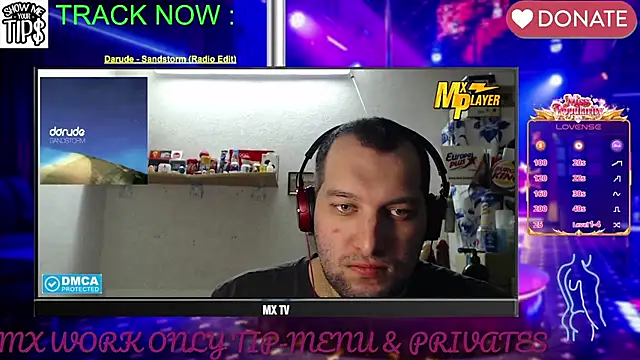 Snapshot of BISEXGOOD777 chatting on 03-10-26, 05:28 BISEXGOOD777 online show from 03-10-26, 05:28