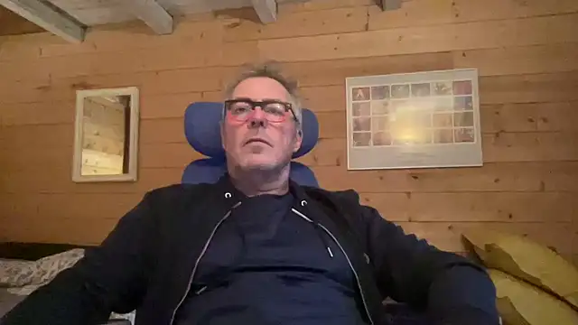 Snapshot of lelohop chatting on 12-04-24, 07:11 lelohop online show from 12-04-24, 07:11