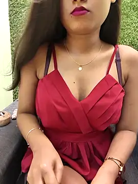yhona darling online show from 04-04-26, 12:01