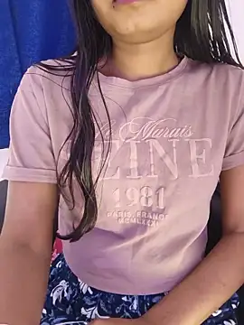 yhona darling online show from 05-28-26, 01:28