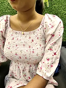 yhona darling online show from 03-31-26, 03:19