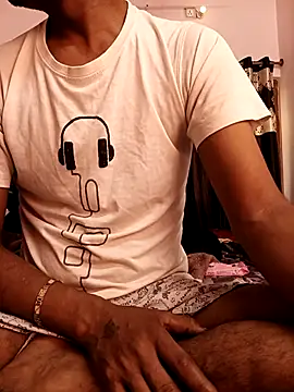 MUMTAJ-1 online show from 11-21-25, 01:37