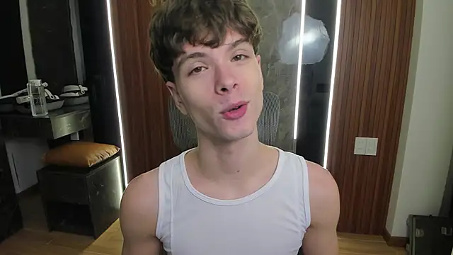 calvin love you online show from 05-10-26, 05:15