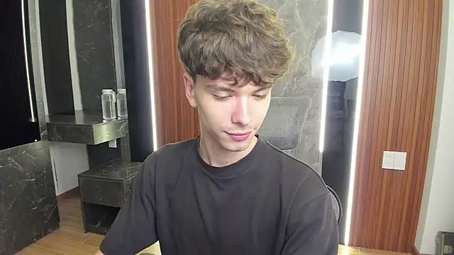 calvin love you online show from 03-30-26, 05:14