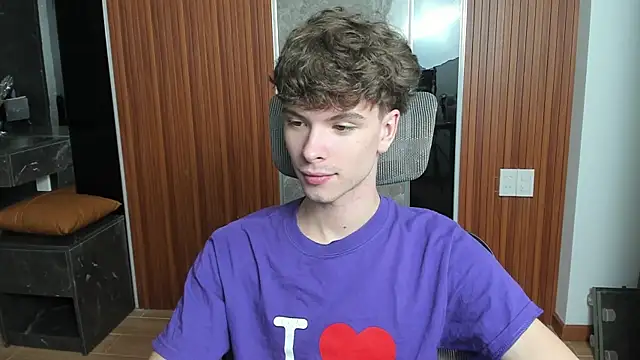 calvin love you online show from 04-08-26, 05:14