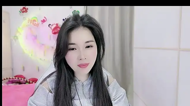 HK angelchloe online show from 11-16-25, 11:15