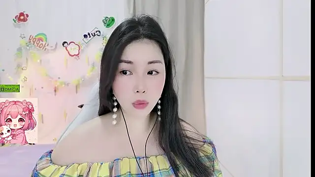 HK angelchloe online show from 06-26-26, 01:00