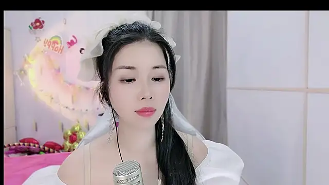 HK angelchloe online show from 11-14-25, 01:09