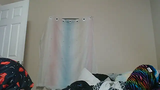 Snapshot of ManaB88 chatting on 05-08-26, 04:49 ManaB88 online show from 05-08-26, 04:49