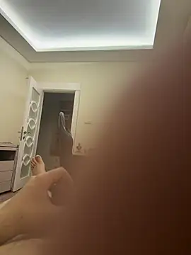 31cektirenbatuu online show from 04-18-26, 09:37