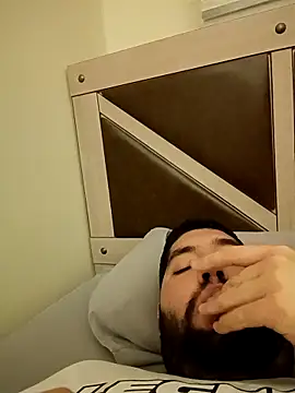 31cektirenbatuu online show from 10-28-25, 10:20