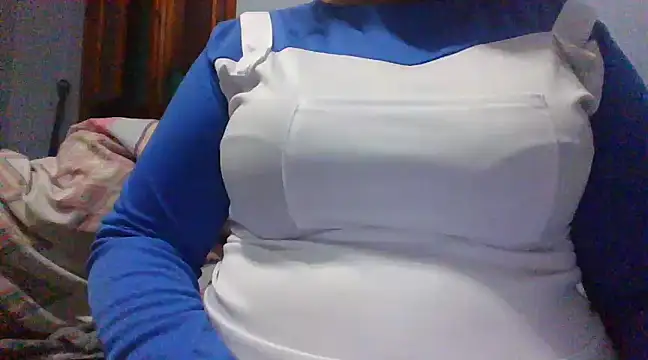 Snapshot of maria38xxx chatting on 03-12-25, 05:49 maria38xxx online show from 03-12-25, 05:49