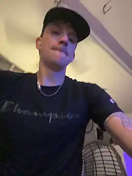 Snapshot of Naughty_Excitement chatting on 02-09-26, 10:30 Naughty Excitement online show from 02-09-26, 10:30