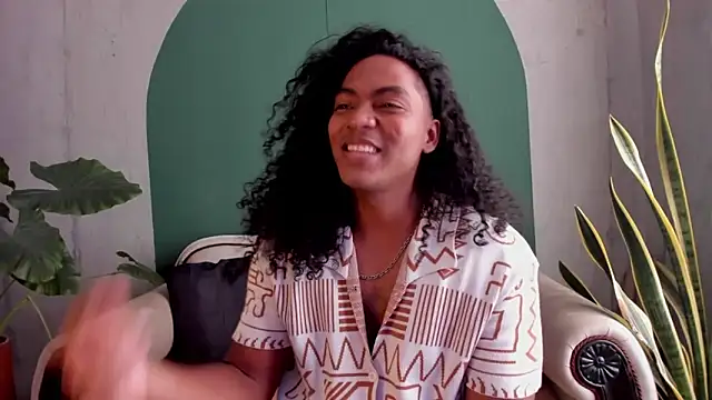 noah jones   online show from 11-21-25, 04:50