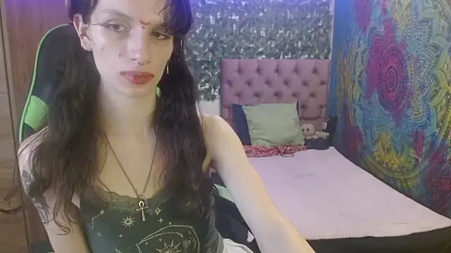Snapshot of BurningVenus12 chatting on 06-14-26, 06:53 BurningVenus12 online show from 06-14-26, 06:53